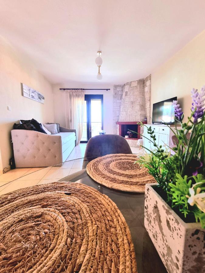 Nice Apartment With Amazing Views Kriopigi Exterior photo